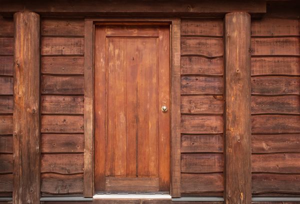 Log Cabin Siding Installation in Petaluma