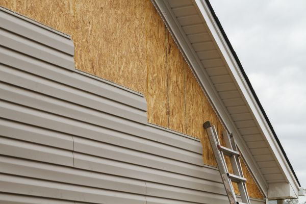 Loose Siding Replacement in Petaluma