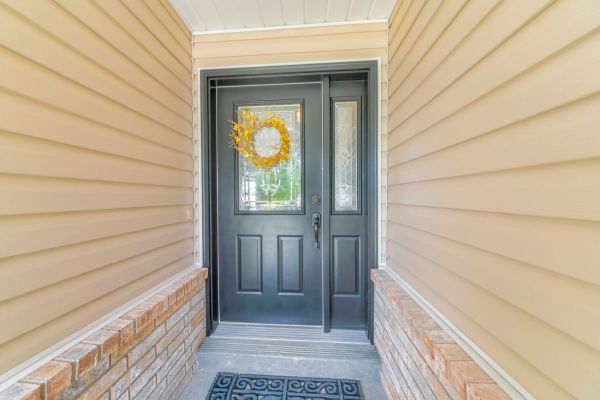 Siding Panel Repair in Petaluma