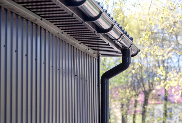 Sheet Metal Siding Repair in Petaluma