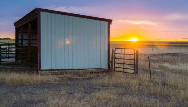 Pole Building Siding Service in Petaluma
